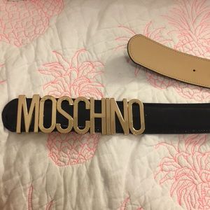 Moschino black leather belt